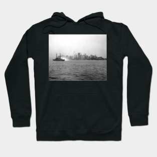 New York Skyline from Harbor, 1920. Vintage Photo Hoodie